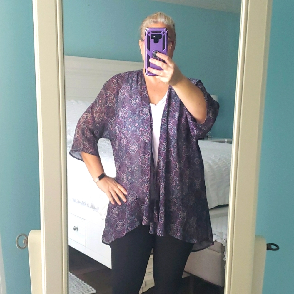 🛍 Shawl/Swim Suit Coveup